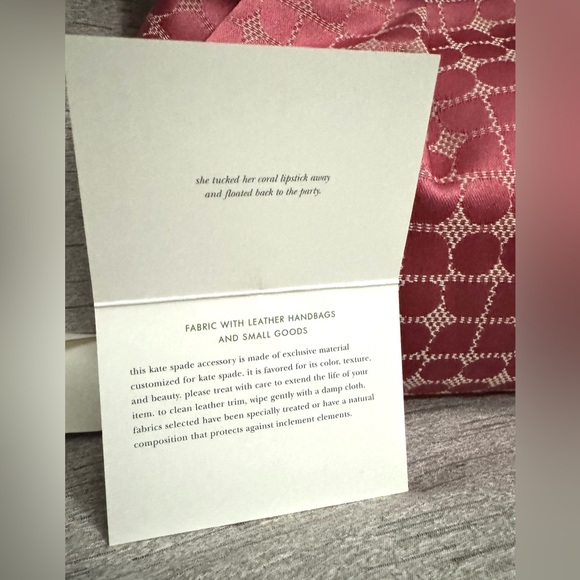 Kate Spade Vintage NWOT Pink Jacquard Noel & Black Leather Shoulder bag. Dustbag - Picture 12 of 12
